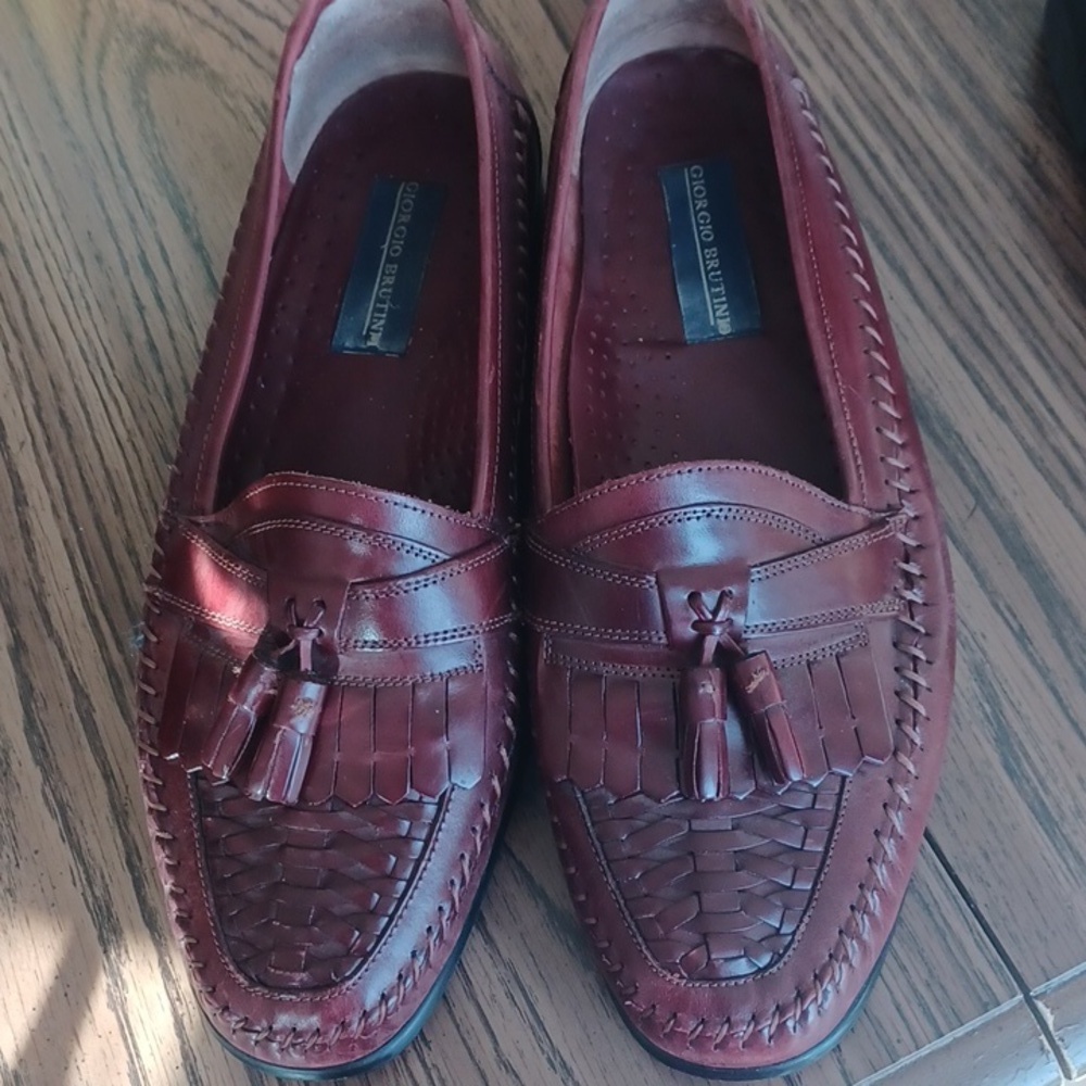 Giorgio Brutini Burgundy Leather Tassel Loafers